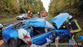 Renault Alpine schleudert auf B21 bei Bad Reichenhall gegen Baum – zwei Verletzte