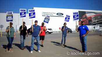 UAW reaches tentative deal with Ford