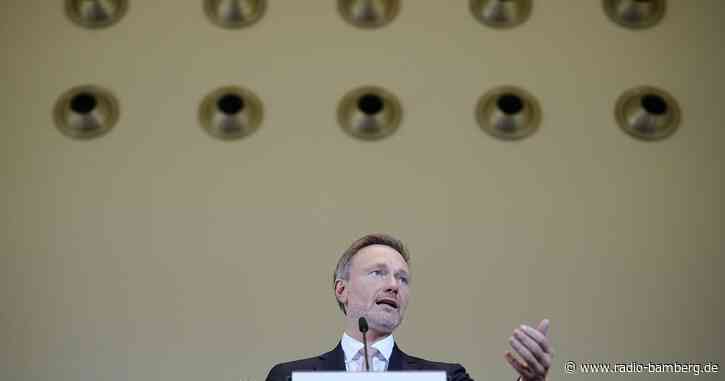 Steuereinnahmen 2024 minimal höher als gedacht