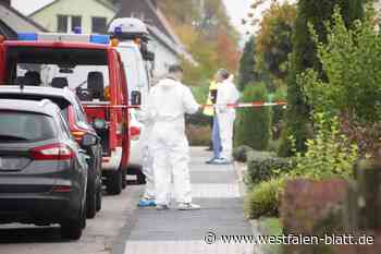 Passant entdeckt Toten auf Wiese: Mordkommission ermittelt