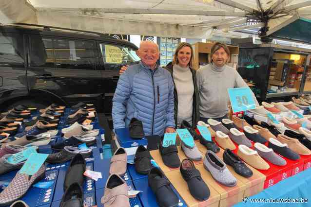 Op de markt van Boom had je ‘Nooit zere voeten’: na meer dan 70 jaar afscheid van iconisch schoenenkraam