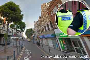 Woolwich Powis Street: Man pushed and hit head