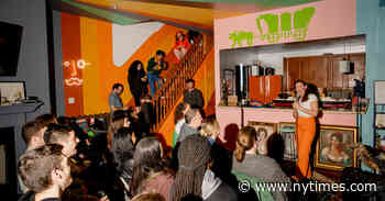 The Comedy Club Was as Intimate as a Living Room. Actually, It Was One.