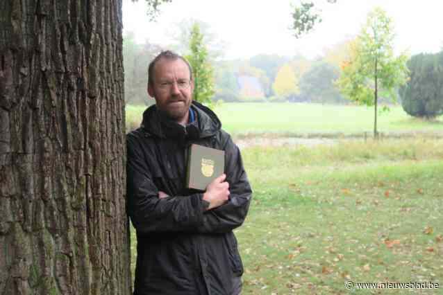 Kris brengt La Roche en dichter Jacques Perk samen: 140 jaar oude sonnetten komen tot leven in park Vordenstein