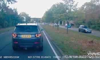 Video: u maakt hier een U-bocht, mag dat?