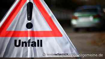 Fußgänger und Rollerfahren kollidieren und verletzen sich schwer