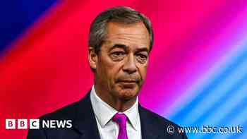 Watchdog: Ex-NatWest boss breached Nigel Farage's privacy