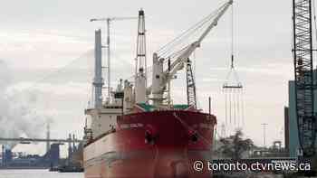 Premiers of Ontario, Quebec call for end to St. Lawrence Seaway strike