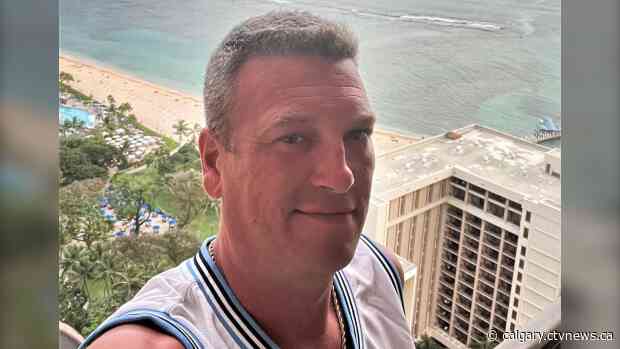 Calgary manager charged with sexual assault of bar employee