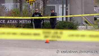 One injured after fleeing from moving vehicle during Saskatoon police pursuit