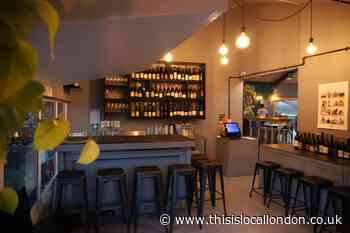 Rolling Grapes: New wine bar for Holloway in Islington