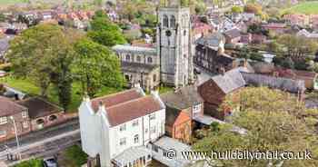 Hundreds of years of history in this huge Holderness semi overlooking village church