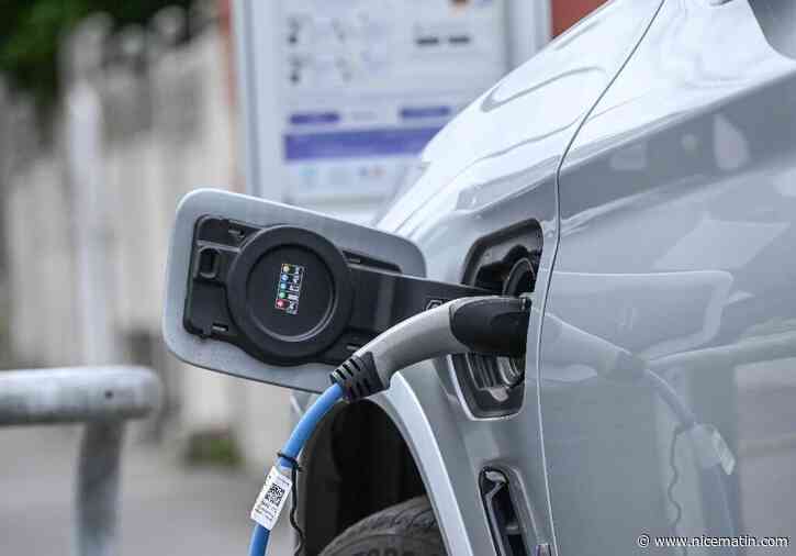 L'Etat pourra financer "jusqu'à 50% des travaux": Clément Beaune annonce une rallonge de 200 millions d'euros pour accélérer le déploiement des bornes électriques
