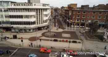 Nostalgic photos from around the Hull area in 1991 from Princes Quay's arrival to Yankee Burger