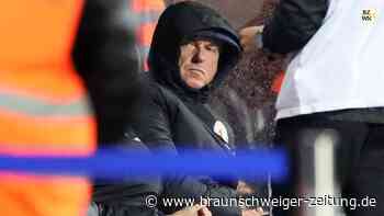 Auf Peter Vollmann lastet bei Eintracht weiter hoher Druck