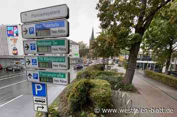 Paderborner Parkleitsystem bereitet weiter Probleme – 39 Schilder werden ausgetauscht