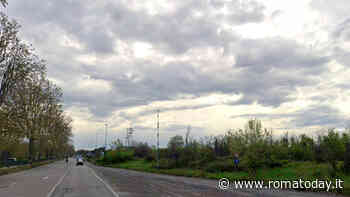 Incidente a Vitinia, moto contro Smart: morto centauro di 33 anni