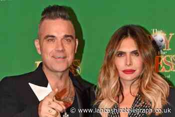 Is Robbie Williams married and who is his partner Ayda Field?