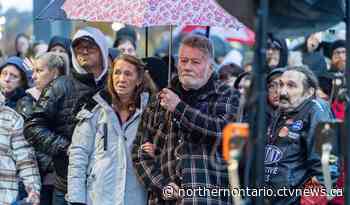 Hundreds attend vigil for victims of shooting rampage in Sault Ste. Marie