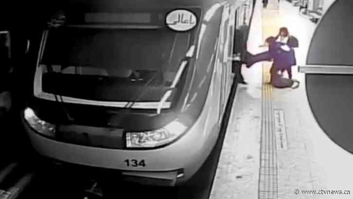 An Iranian teenager injured on Tehran Metro while not wearing a headscarf has died, state media say