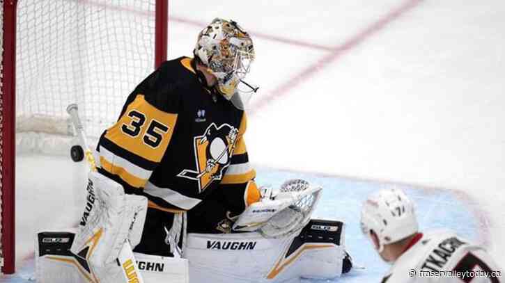 Tkachuk scores twice as Senators top Penguins 5-2