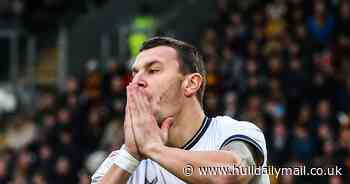 Preston chief Ryan Lowe fumes with big decision during Hull City loss