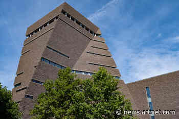 Tate Modern Reopens Its Controversial Panoramic Viewing Platform