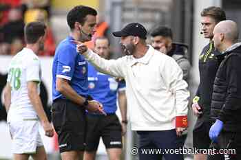 📷 Een beeld om u tegen te zeggen: hier is KV Mechelen-trainer Steven Defour razend over