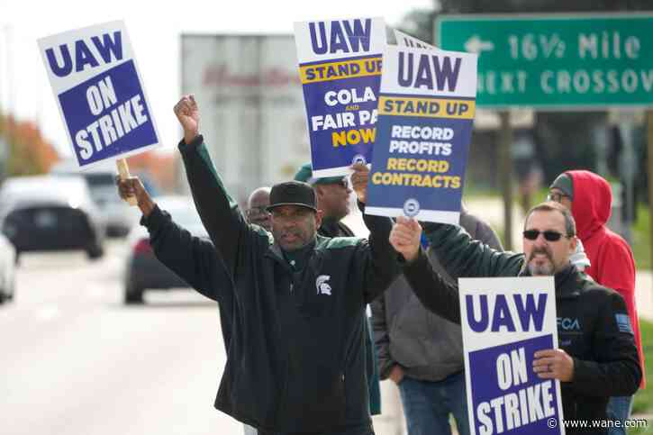 UAW and Stellantis reach tentative contract deal as union adds strike at Tennessee GM factory