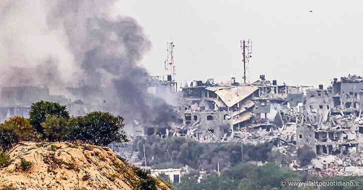 Gaza, la diretta – Onu: “In migliaia all’assalto dei magazzini con il cibo”. Ferito un militare di Unifil nel sud del Libano