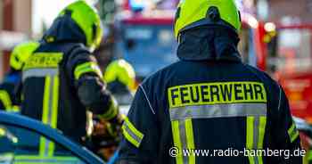 Abgestellter Bauzug in Brand geraten