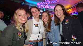 Jungbauern feiern bei „Goaßn-Party“ bis in die frühen Morgenstunden