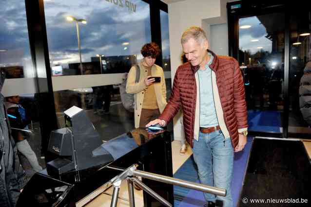 Buffalo’s pakken uit met innoverende toegangscontrole, maar botsen meteen op storm van protest: “We hebben inderdaad nog veel werk”