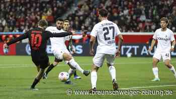 Bayer Leverkusen bleibt Tabellenführer - Wirtz wie Messi