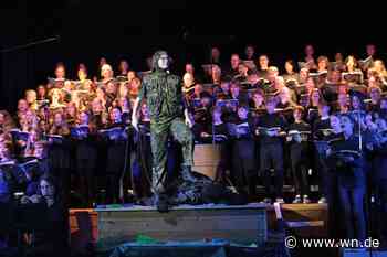 Über 400 Akteure präsentieren eine mitreißende „Friedensmesse“