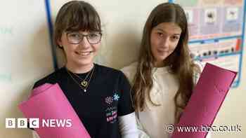 Salisbury teacher's yoga classes target body dysmorphia among girls