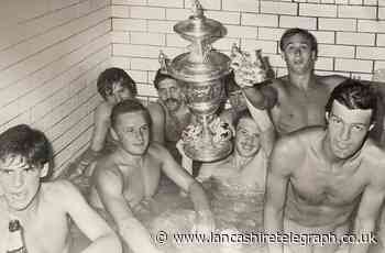 Blackburn Rovers celebrated cup win taking trophy into bath
