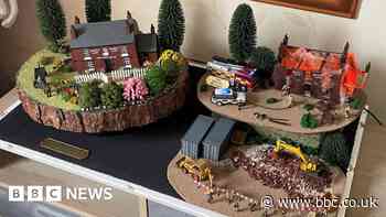 Model maker recreates Crooked House pub in miniature