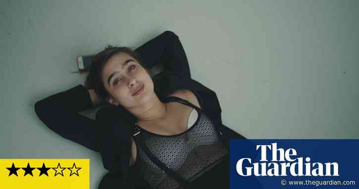 Apolonia Apolonia review – artist and film-maker evolve together in artworld memoir