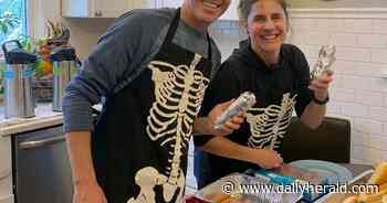 House of Frankfurter: How Glen Ellyn family gives hundreds of hots dogs to trick-or-treaters