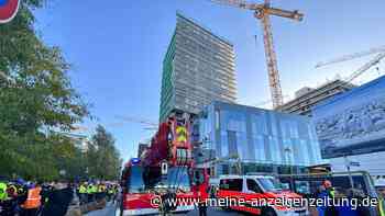 Hamburg: Arbeiter stürzen mit Gerüst ab - mehrere Tote