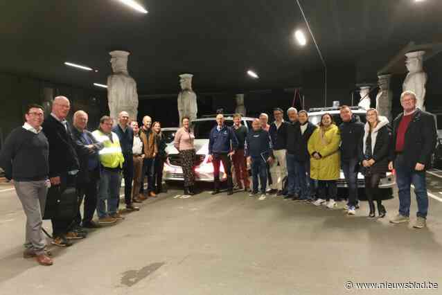 Politie neemt twee nieuwe combi’s in gebruik