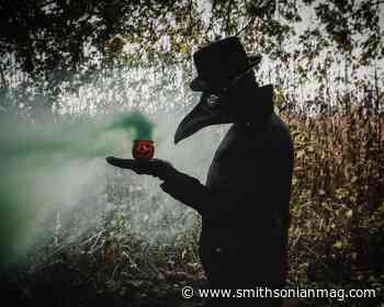 Treat Yourself to 15 Eerie Images Celebrating Halloween