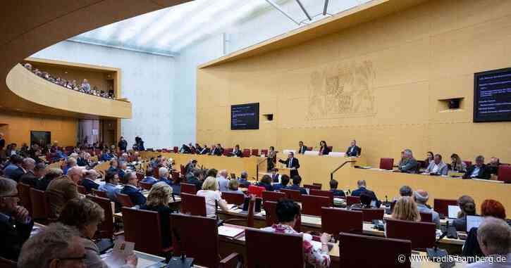 Landtagsalterspräsident Knoblach warnt vor Populisten