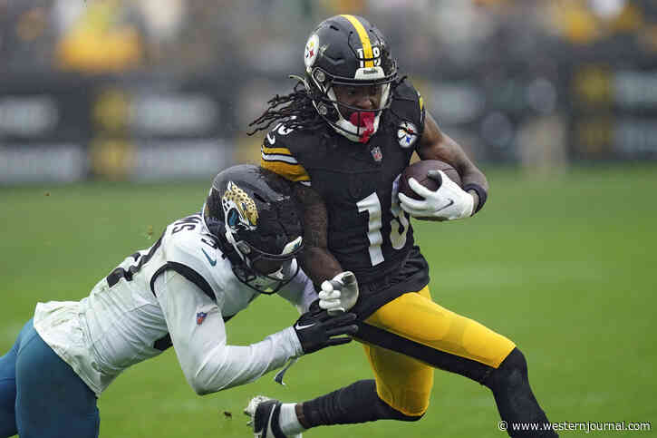 Steelers' Diontae Johnson Says Referees 'Should Get Fined' After No-Call on Hit That Injured QB