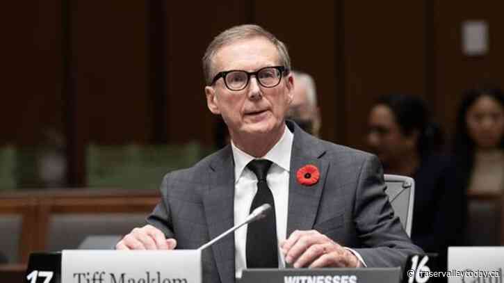 Fiscal and monetary policy rowing in opposite directions, Macklem says