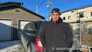 Saskatoon man raising money to buy bus and turn it into a warm-up space