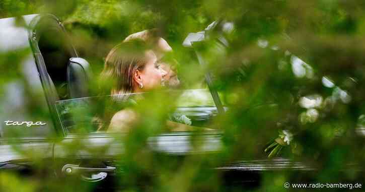 Lindner steht zu seinem Porsche und der Sylt-Hochzeit