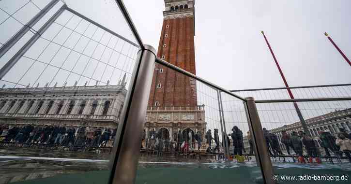 Flutschutztore bewahren Venedig vor dem Hochwasser
