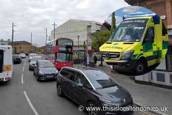 Stratford 'stabbing': Man taken to major trauma centre